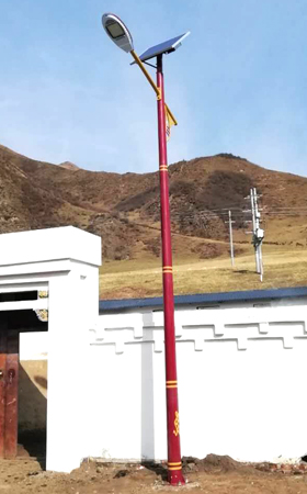 民族特色太阳能路灯,农村太阳能路灯价格